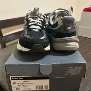 New Balance FuelCell 990v6 Black and Gray Shoes